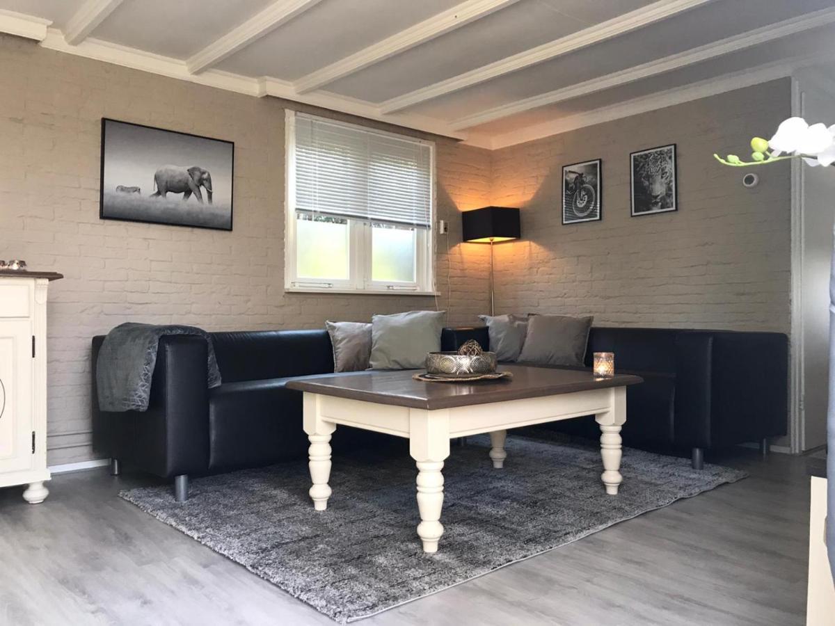 Вилла Omheind Chalet Met Prive Hottub. Op De Veluwe Вортхёйзен Экстерьер фото