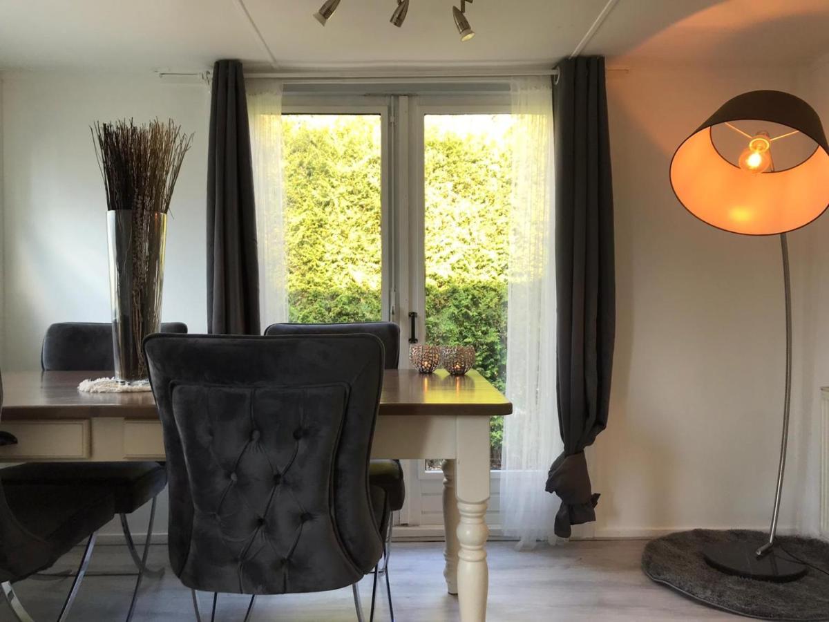 Вилла Omheind Chalet Met Prive Hottub. Op De Veluwe Вортхёйзен Экстерьер фото
